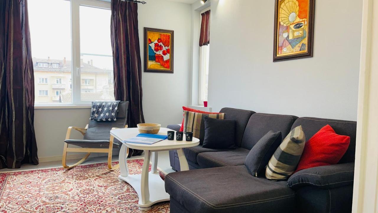 Ferienwohnung Cozy Spot By The Lions' Bridge Sofia Exterior foto