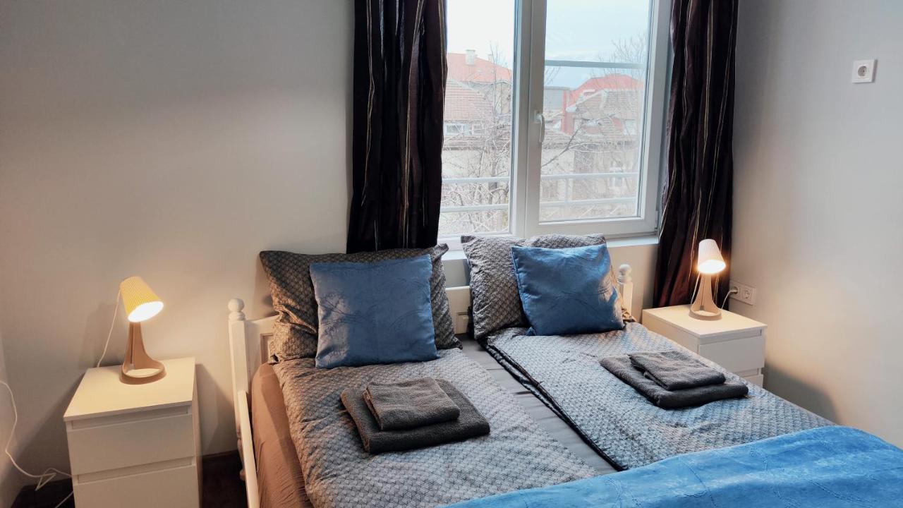 Ferienwohnung Cozy Spot By The Lions' Bridge Sofia Exterior foto